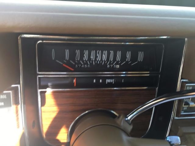 1976 Cadillac Fleetwood Brougham D'Elegance - photo 9