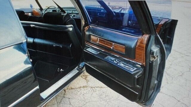 1976 Cadillac Fleetwood - photo 11
