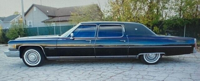 1976 Cadillac Fleetwood - photo 2