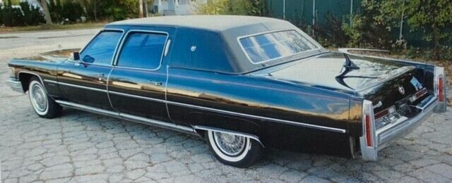 1976 Cadillac Fleetwood - photo 3