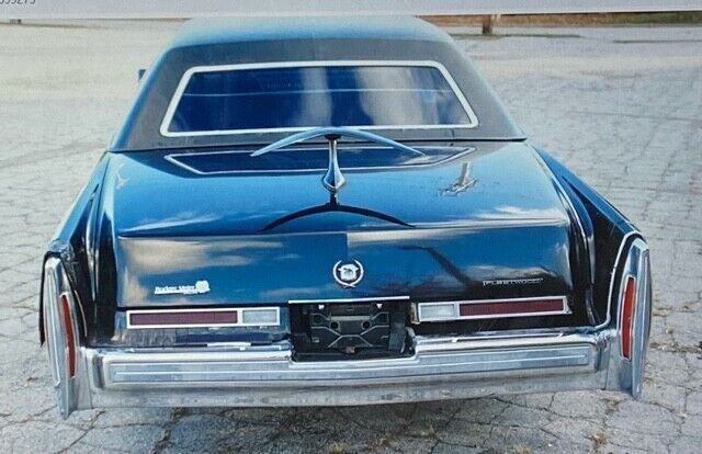 1976 Cadillac Fleetwood - photo 4