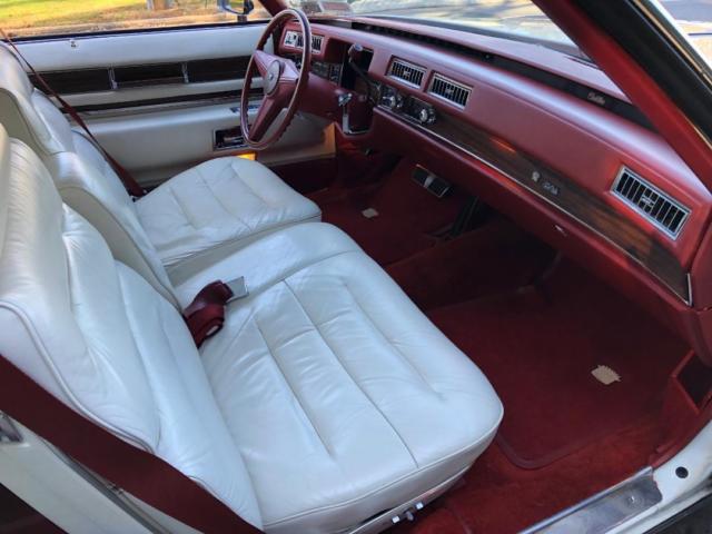1976 Cadillac DeVille COUPE - photo 11