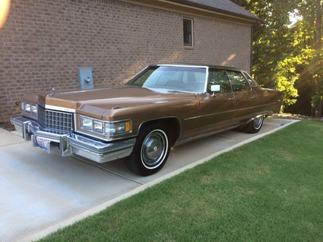 1976 Cadillac DeVille - photo 3