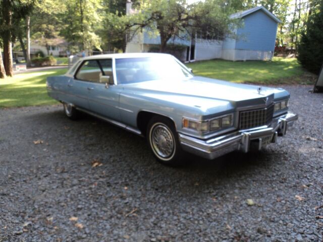 1976 Cadillac DeVille Hardtop - photo 2