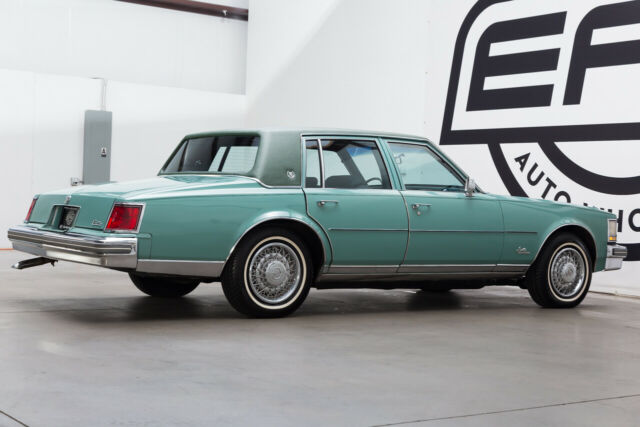 1976 Cadillac Seville 4dr Sedan - photo 13