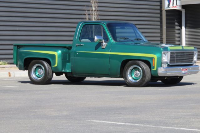 1976 Chevrolet C10 Fully restored, upgraded with fuel injected 350 V8 Vortec 1976 Chevrolet C/K Pickup 1500