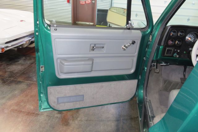 1976 Chevrolet C/K Pickup 1500 - photo 11