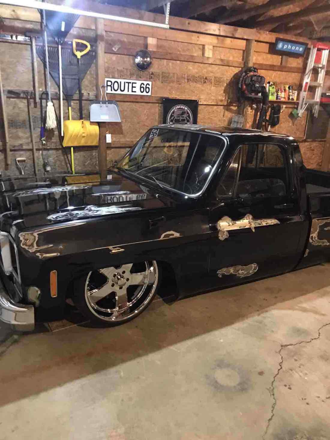 1976 Chevrolet C10/K10 Pickup Black RWD Automatic fleet side 1976 Chevrolet C10/K10 fleet side