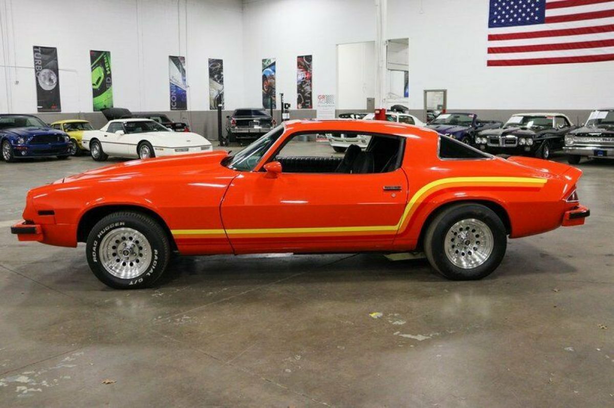 1976 Chevrolet Camaro - photo 2