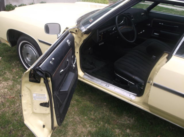 1976 Chevrolet Caprice Classic Sport Sedan 4-Door - photo 7