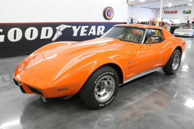 1976 Chevrolet Corvette -- - photo 2