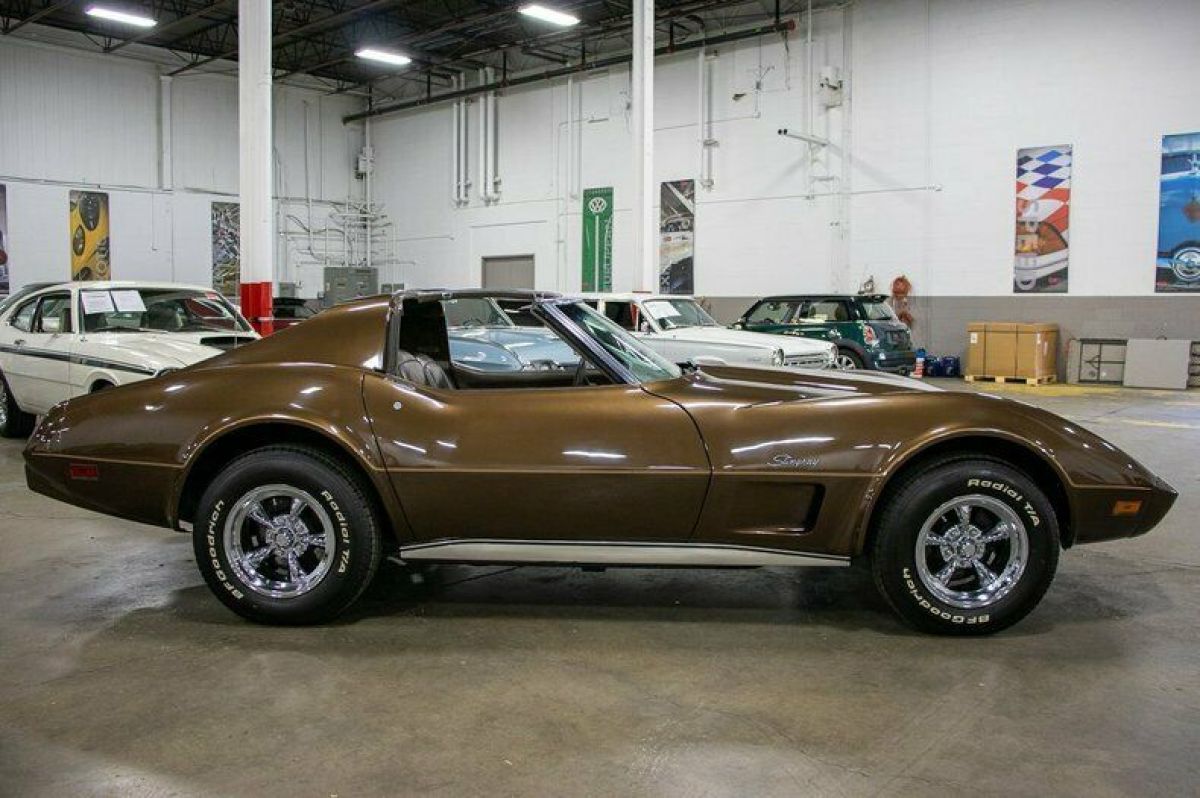 1976 Chevrolet Corvette - photo 6