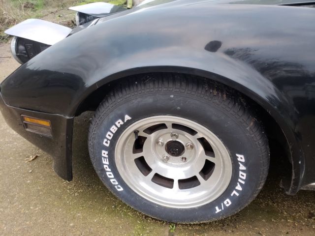 1976 Chevrolet Corvette - photo 2