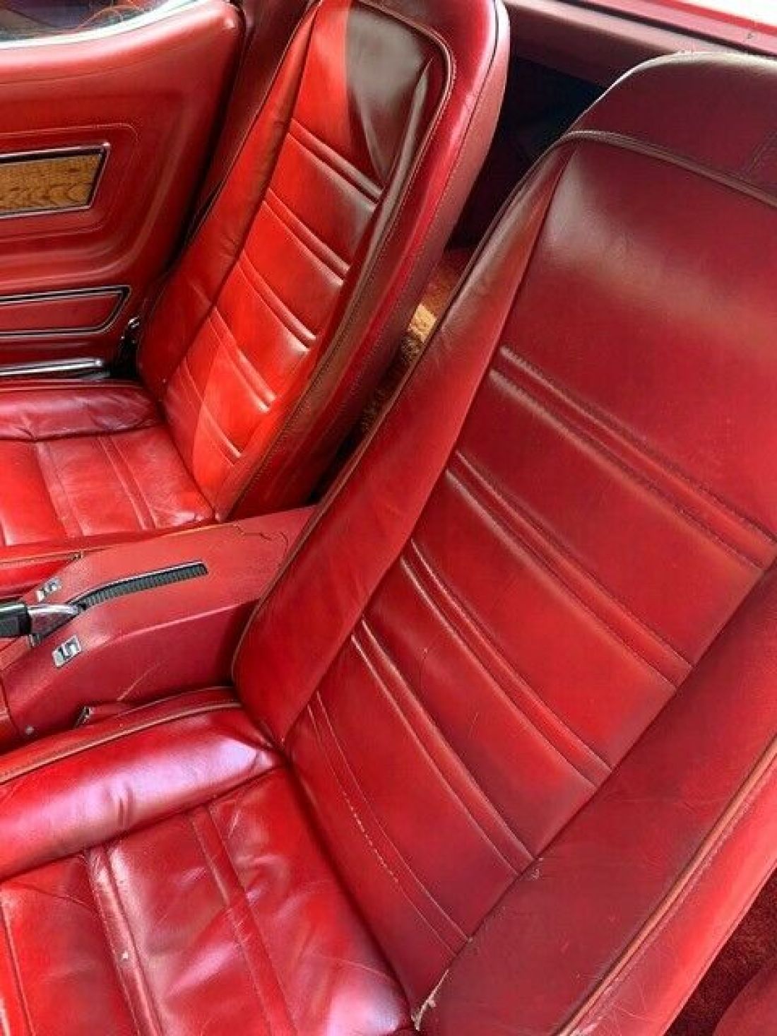 1976 Chevrolet Corvette White on Red - photo 11