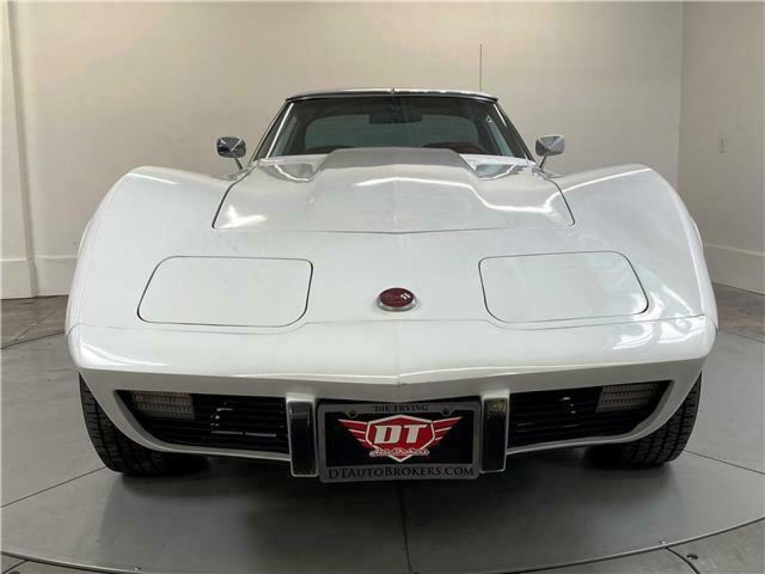 1976 Chevrolet Corvette - photo 9