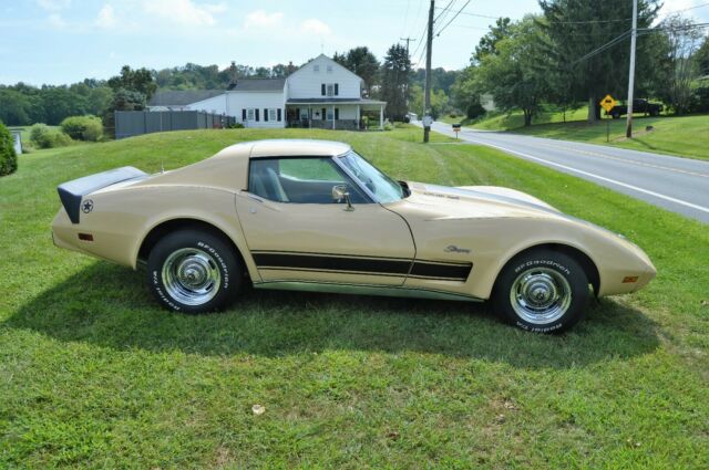 1976 Chevrolet Corvette - photo 3