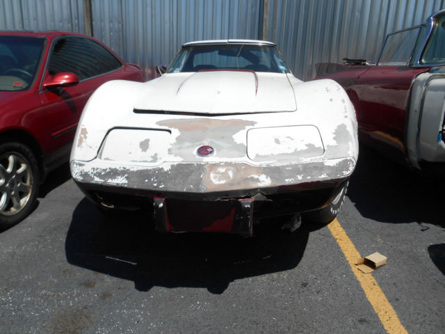 1976 Chevrolet Corvette - photo 2