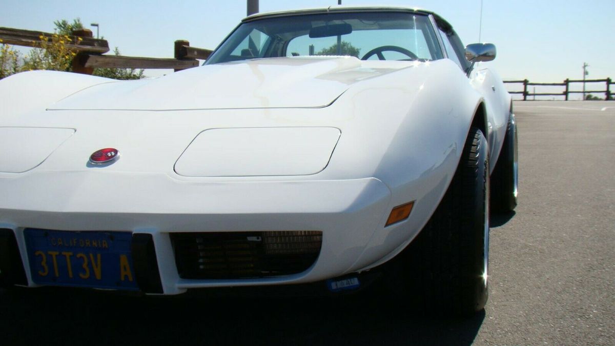 1976 Chevrolet Corvette Stingray 76 Chevy Vette 1976 Chevrolet Corvette