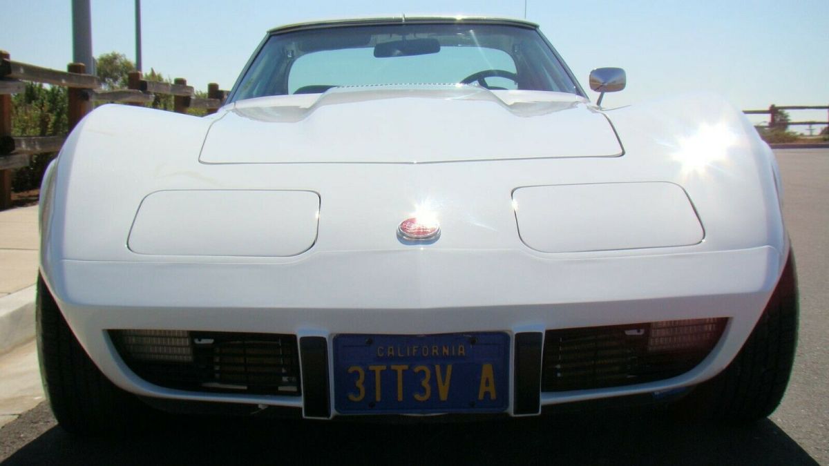 1976 Chevrolet Corvette - photo 4