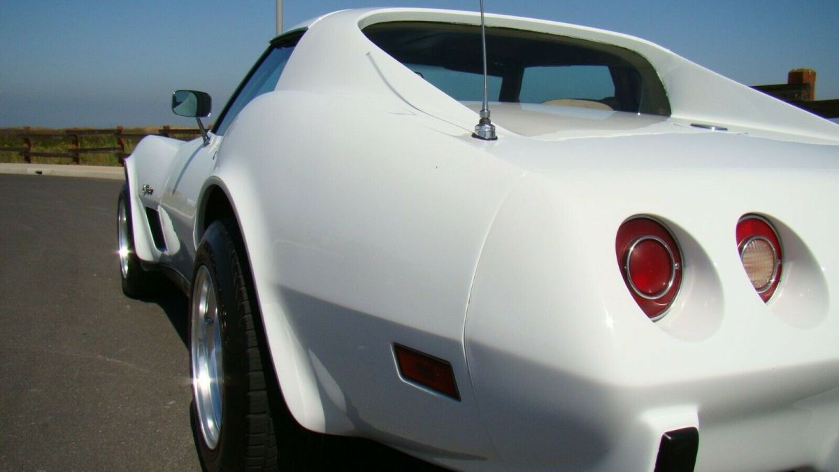 1976 Chevrolet Corvette - photo 5