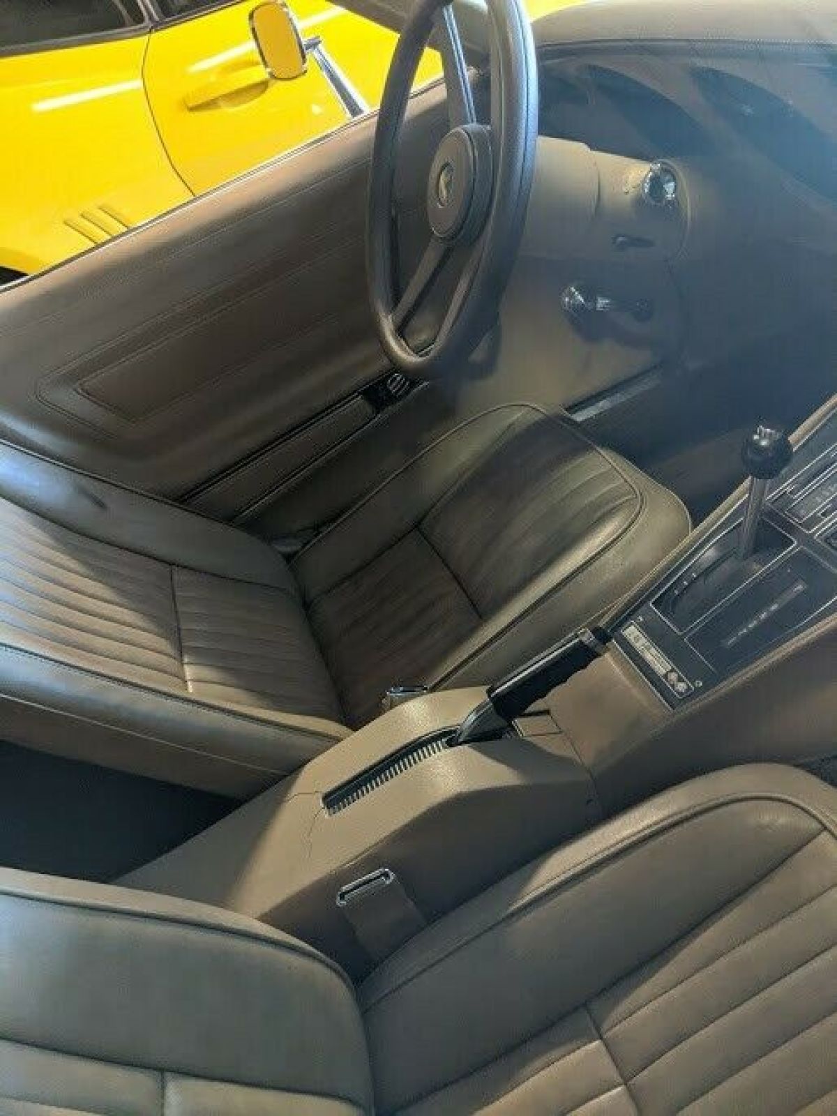 1976 Chevrolet Corvette - photo 8