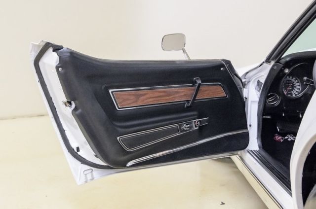 1976 Chevrolet Corvette -- - photo 11