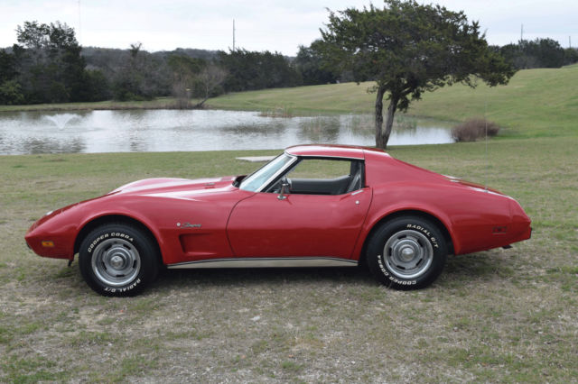 1976 Chevrolet Corvette Stingray Coupe 2-Door - photo 2