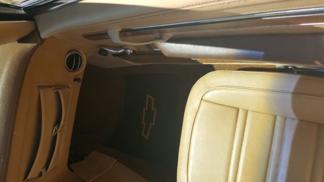1976 Chevrolet Corvette - photo 9