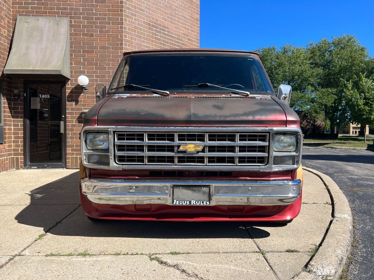 1976 Chevrolet G20 Van Van - 1 Owner - Original Paint - 400 V8 - photo 13