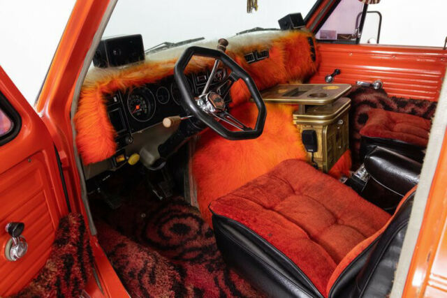 1976 Chevrolet G20 Van Good Times Van - photo 2