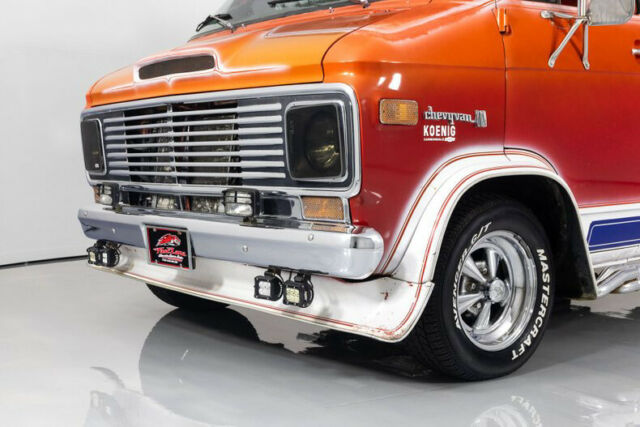1976 Chevrolet G20 Van Good Times Van - photo 6