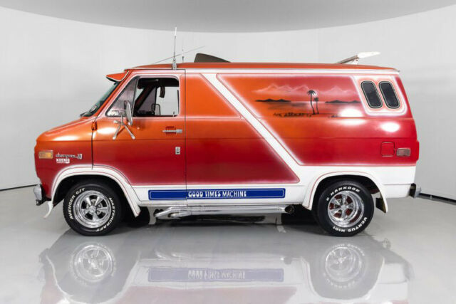 1976 Chevrolet G20 Van Good Times Van - photo 7