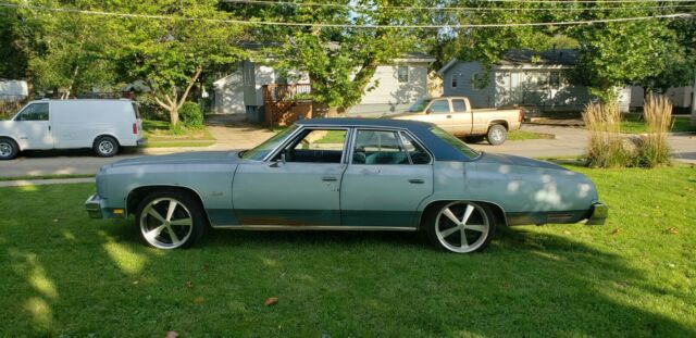 1976 Chevrolet Impala - photo 2