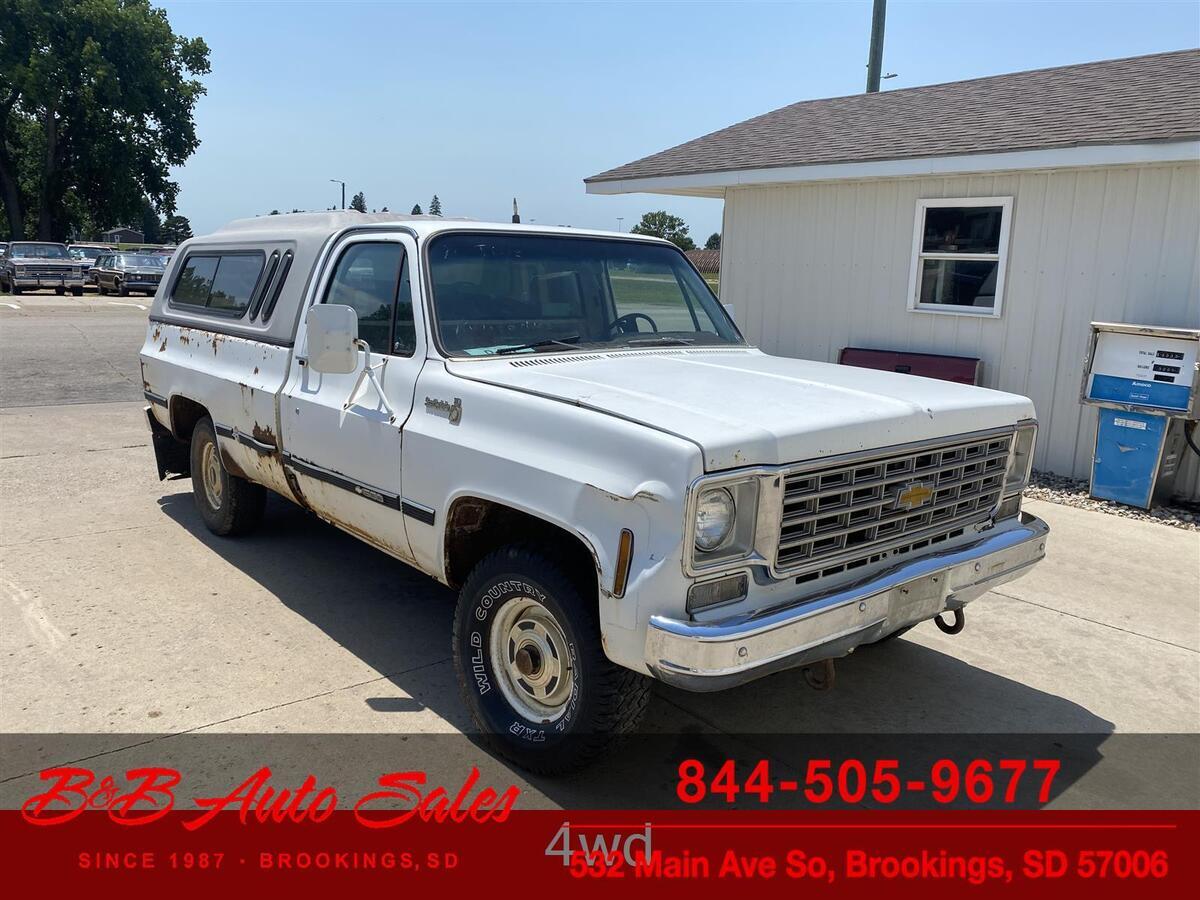 1976 Chevrolet K10 4x4 100000 Miles White 350 8 Cyl, Automatic 1976 Chevrolet K10 4x4
