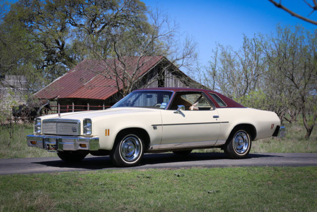 1976 Chevrolet Malibu Classic 1-Owner 43k miles V8 auto AC PS PB 43553 Miles Yel 1976 Chevrolet Malibu Classic 1-Owner 43k miles V8 auto AC PS PB