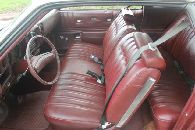 1976 Chevrolet Monte Carlo 33,000 Miles One Family Owned - photo 6