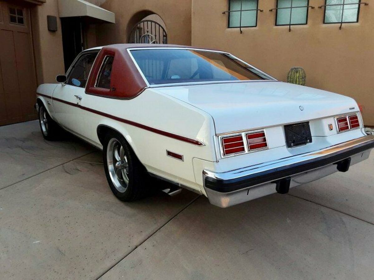 1976 Chevrolet Nova - photo 3