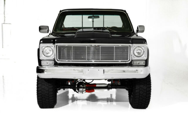 1976 Chevrolet Pickup 4WD Show Truck 383ci - photo 3