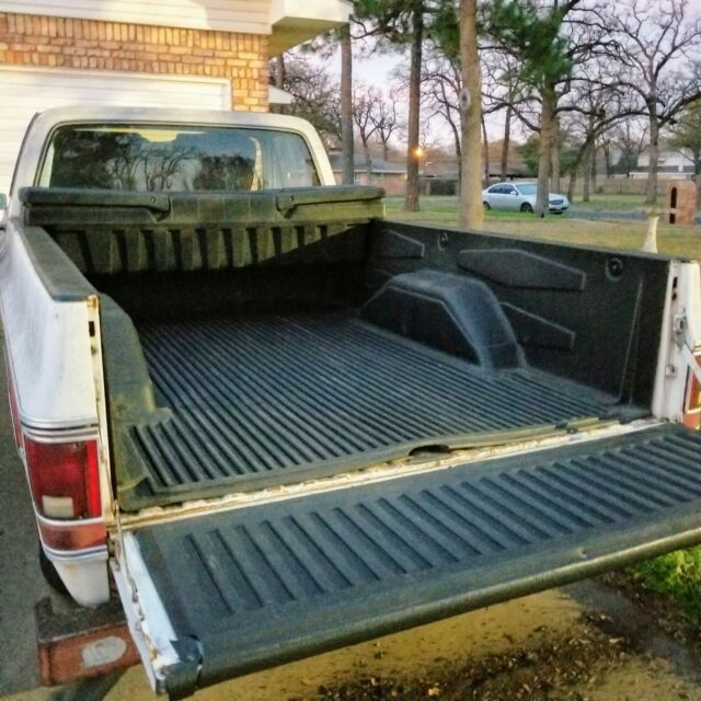 1976 Chevrolet C-10 Custom - photo 9