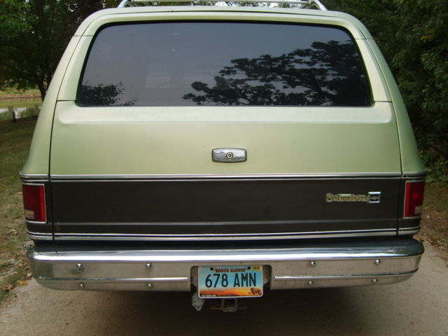 1976 Chevrolet Suburban Silverado - photo 3