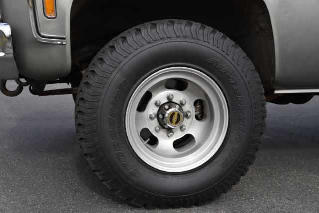 1976 Chevrolet C/K Pickup 2500 Cheyenne - photo 4