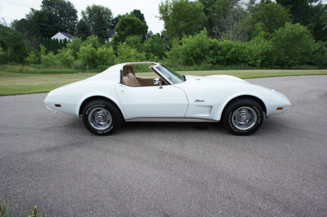 1976 Chevrolet Corvette - photo 2