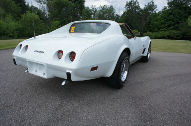 1976 Chevrolet Corvette - photo 3