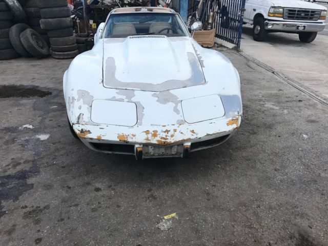 1976 Chevrolet Corvette - photo 5