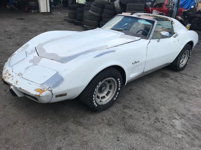 1976 Chevrolet Corvette - photo 6