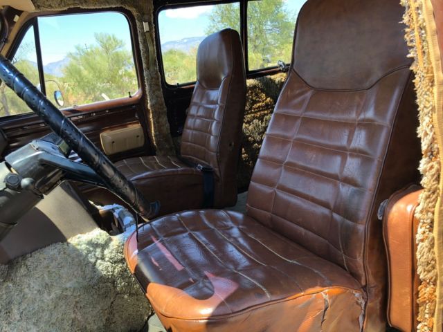 1976 Chevrolet G20 Van Venture Converson - photo 11