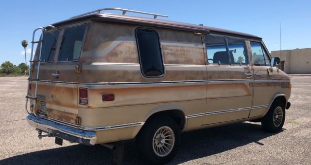 1976 Chevrolet G20 Van Venture Converson - photo 6