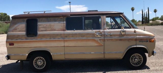 1976 Chevrolet G20 Van Venture Converson - photo 7
