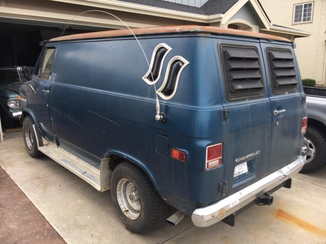 1976 Chevy Short Van G10 Boogie Vanner Street custom rolling room 1976 Chevrolet G20 Van Shorty