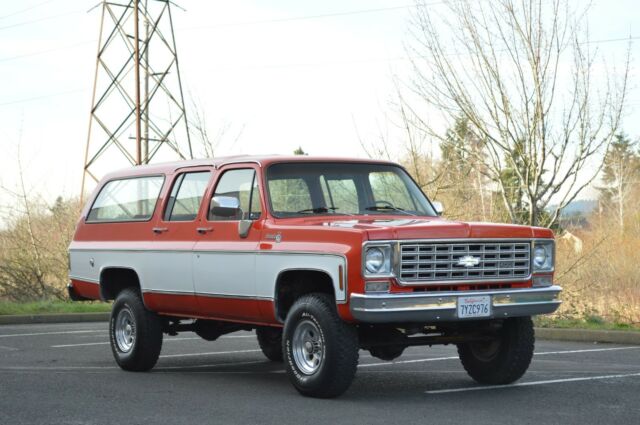1976 Chevrolet Suburban - photo 10